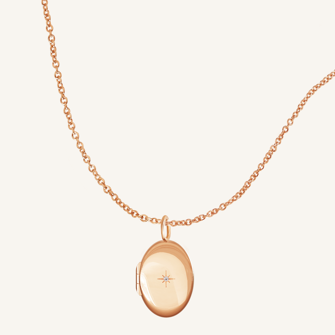 Oval Photo Locket Necklace