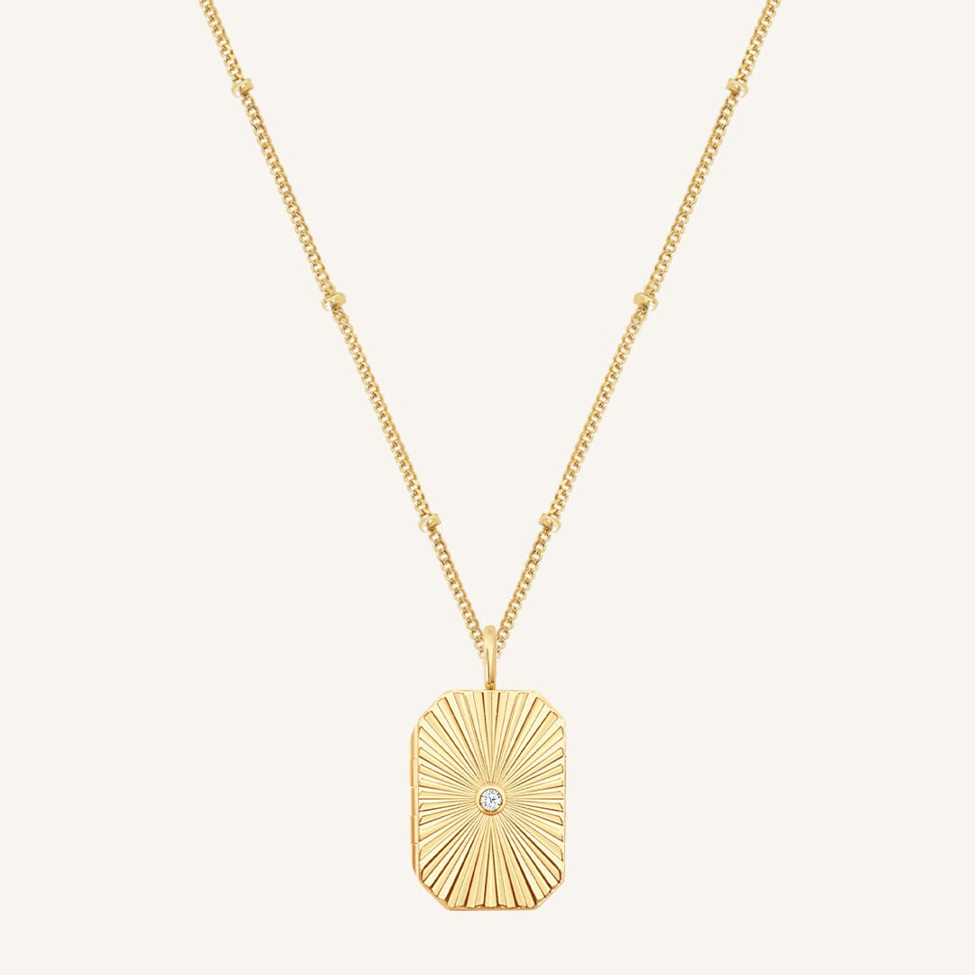 Amata Bevel Photo Locket Necklace