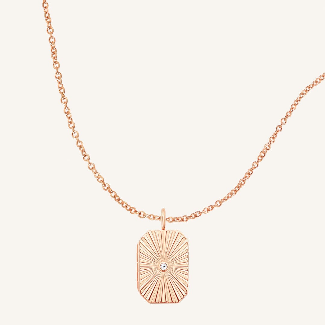 Amata Bevel Photo Locket Necklace
