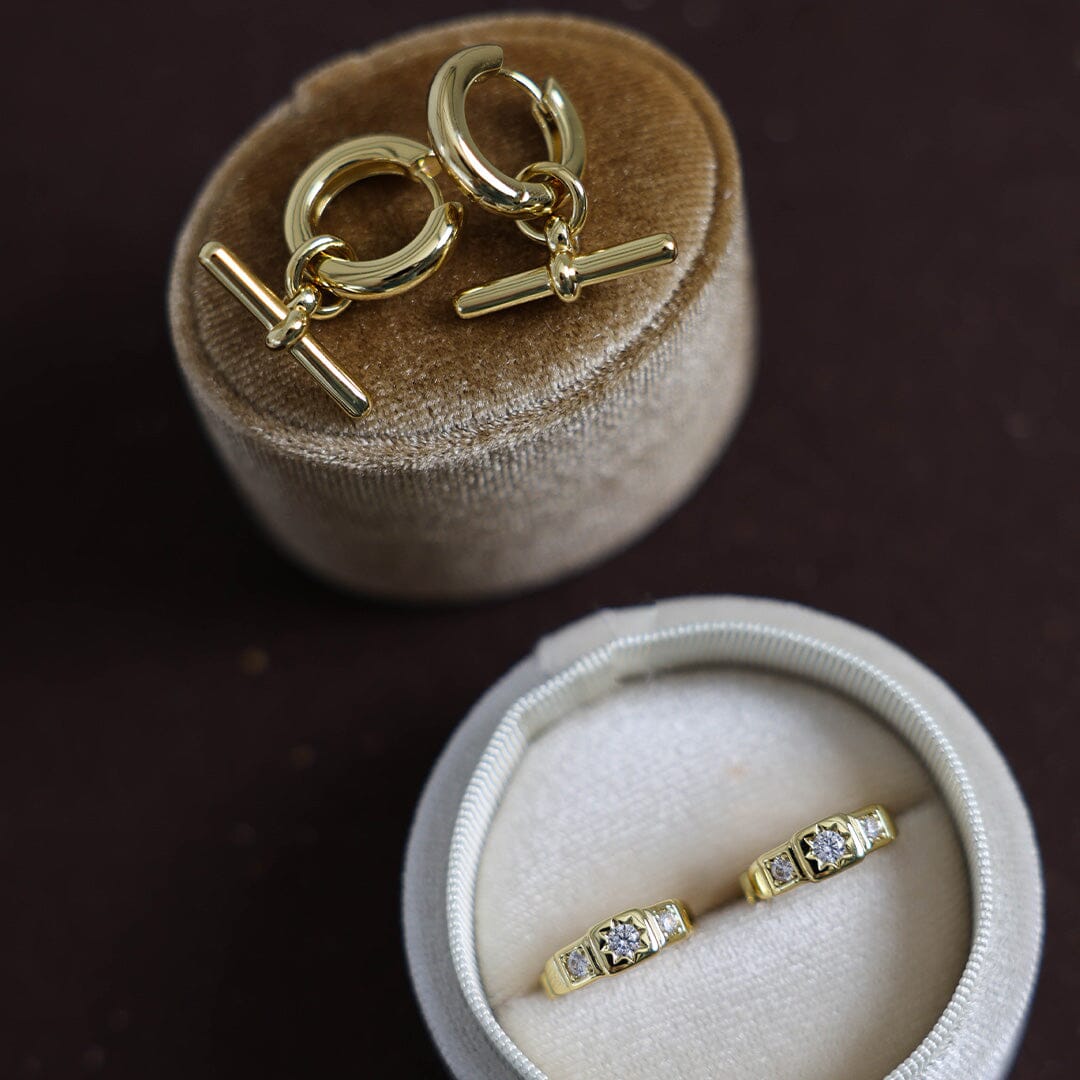 Margot Hoops