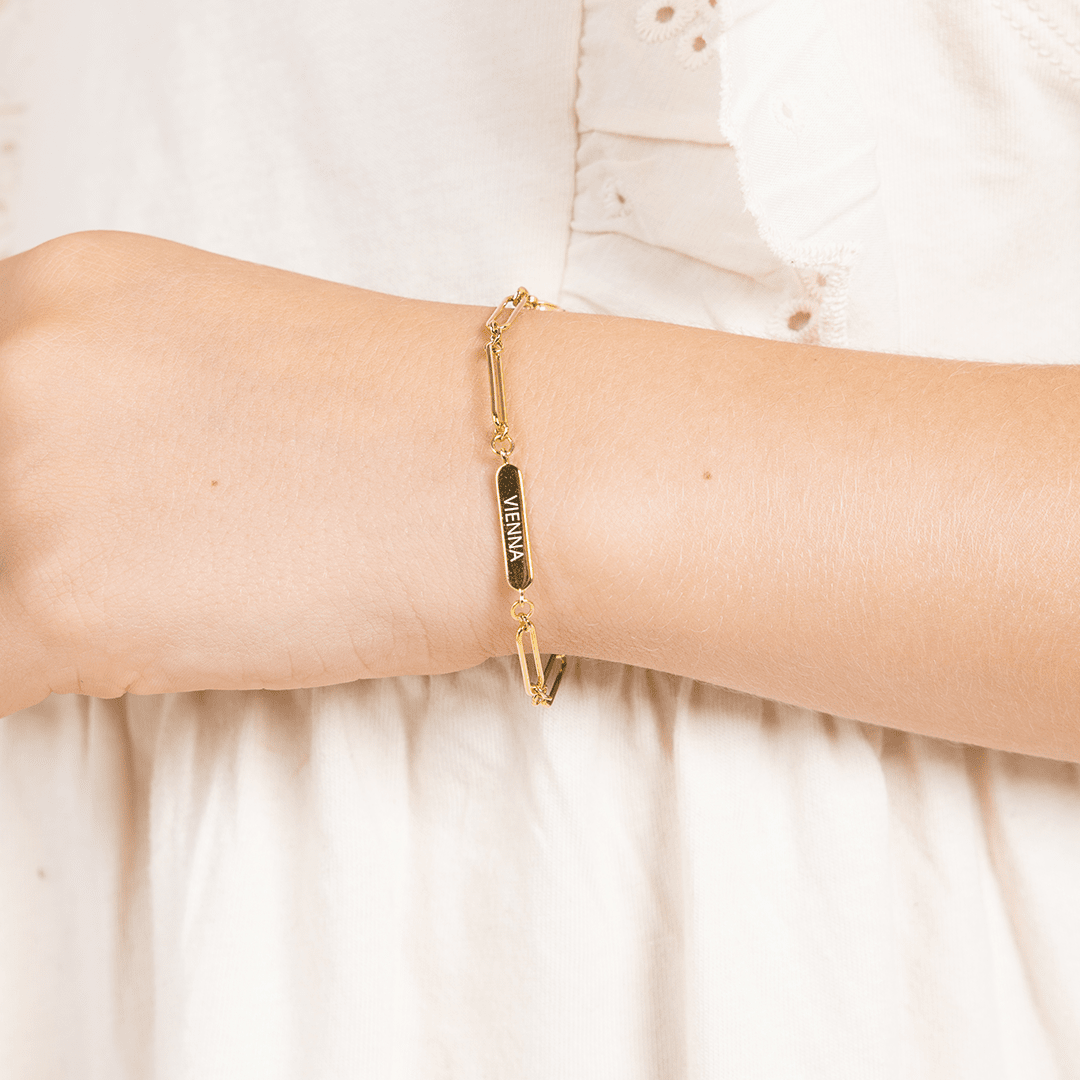 Mini Me Etch Chain Bracelet 1 Panel