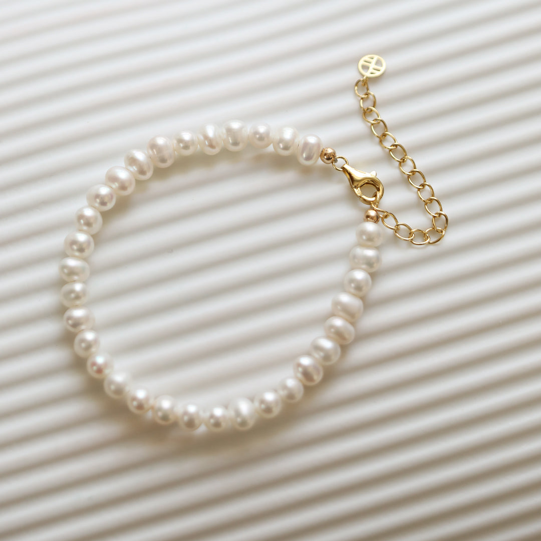 Capri Pearl Bracelet 4mm