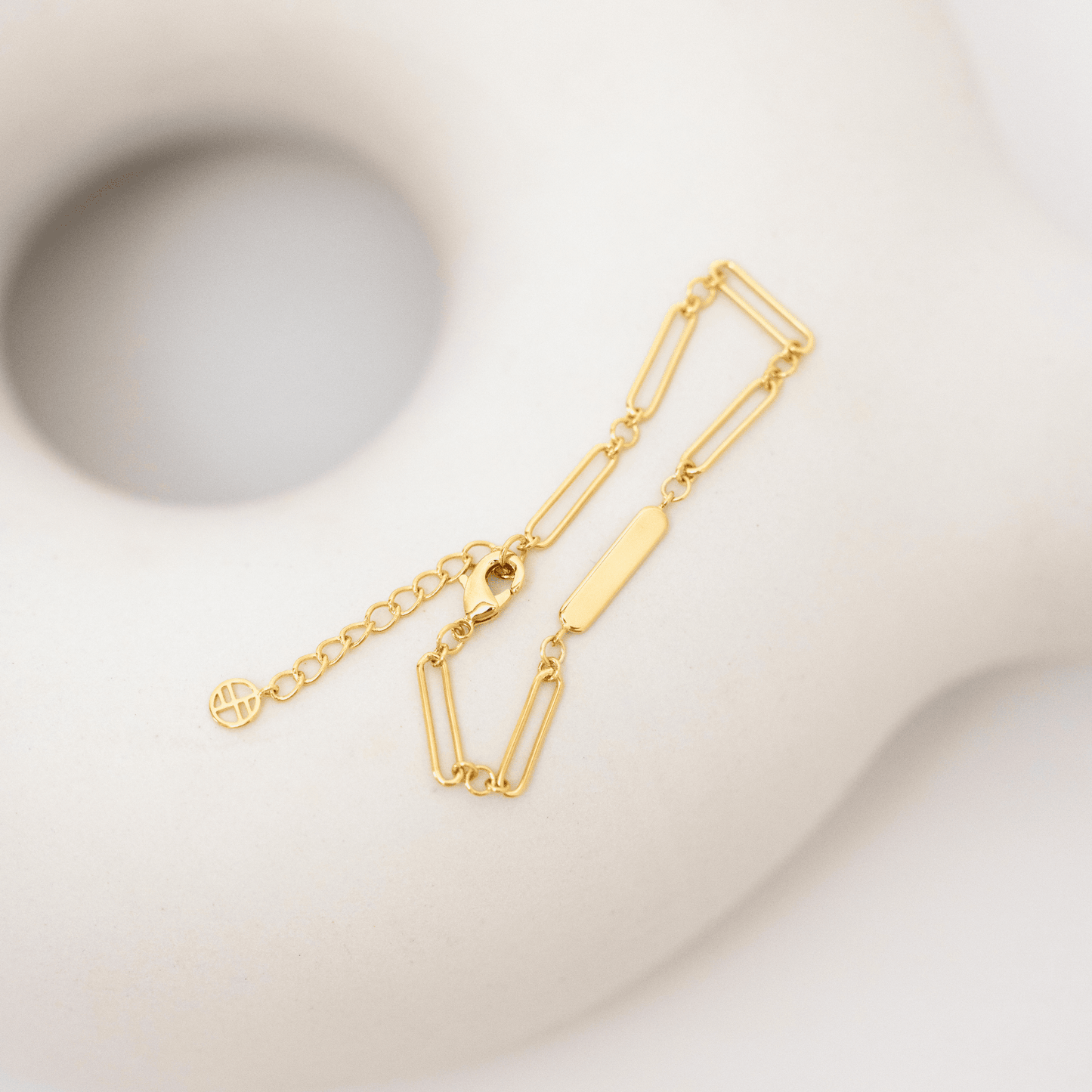 Mini Me Etch Chain Bracelet 1 Panel