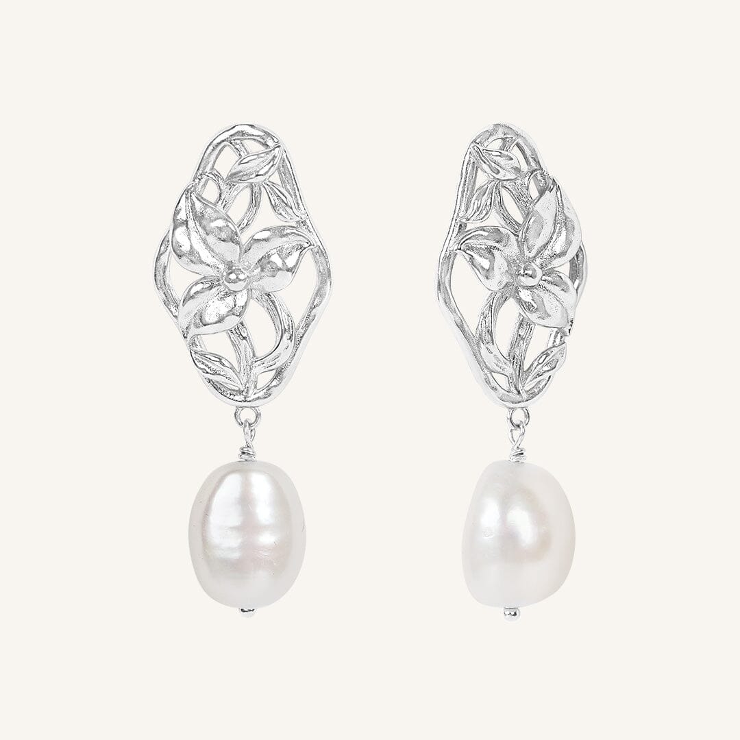 Audrey Pearl Earrings