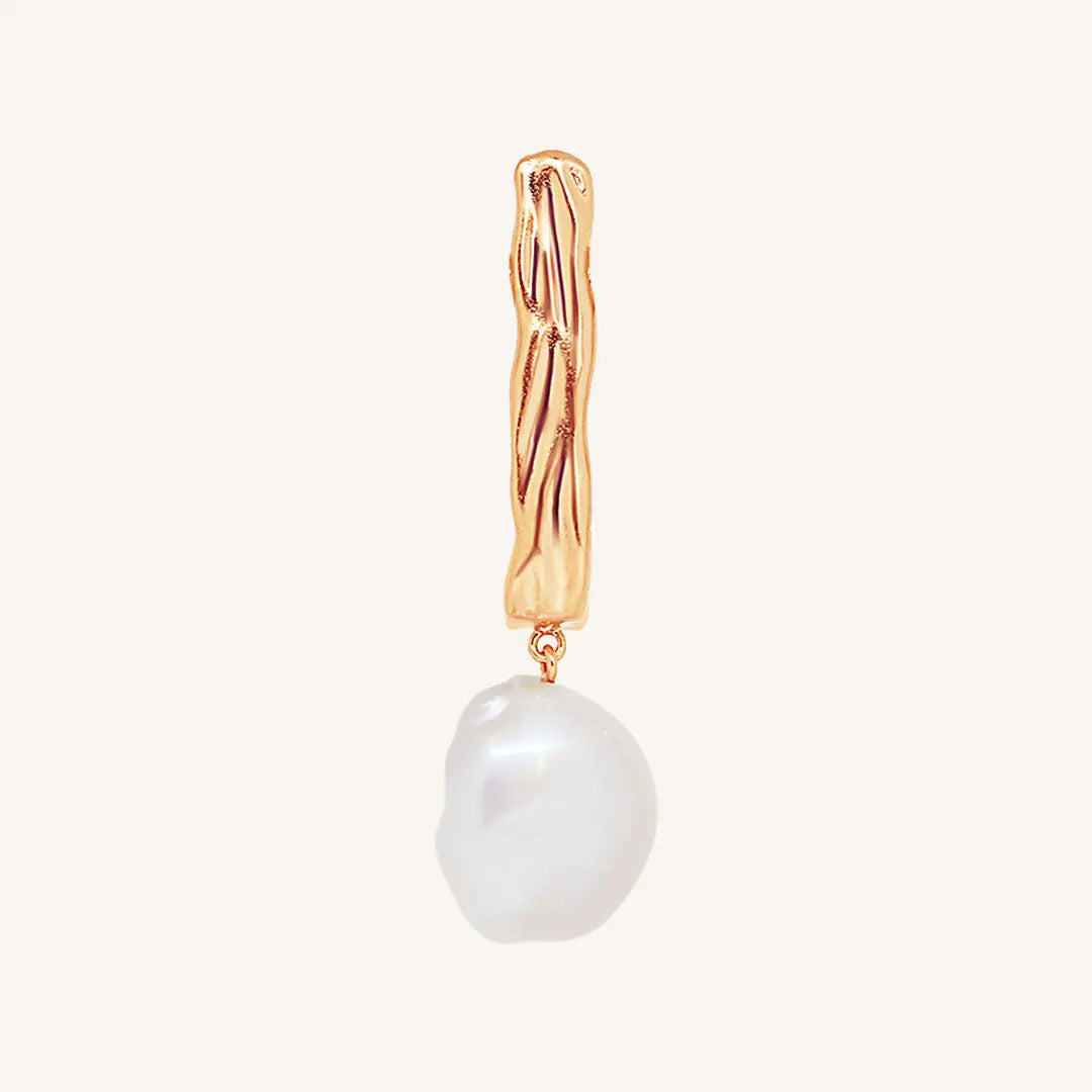 The    Dune Pearl Earrings by  Francesca Jewellery from the Earrings Collection.