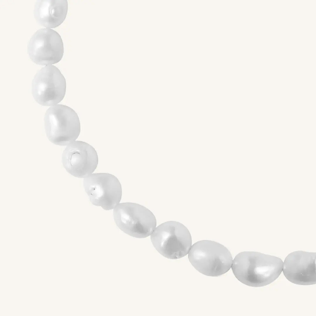 Elyse Pearl Necklace