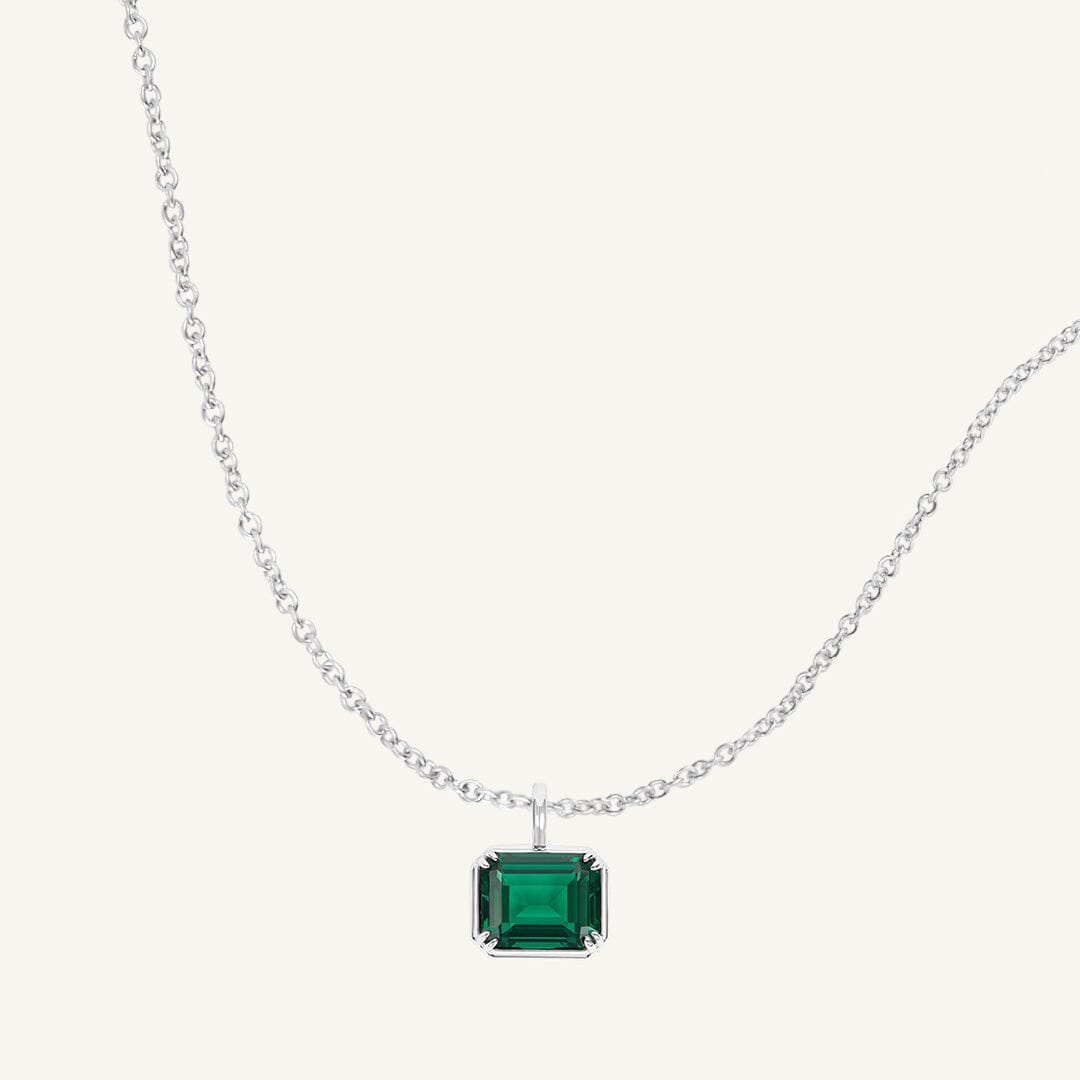 Evelyn Pendant Necklace