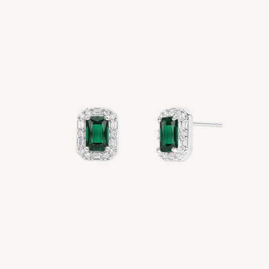 Evelyn Studs
