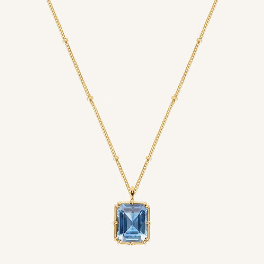 Isla Pendant Necklace