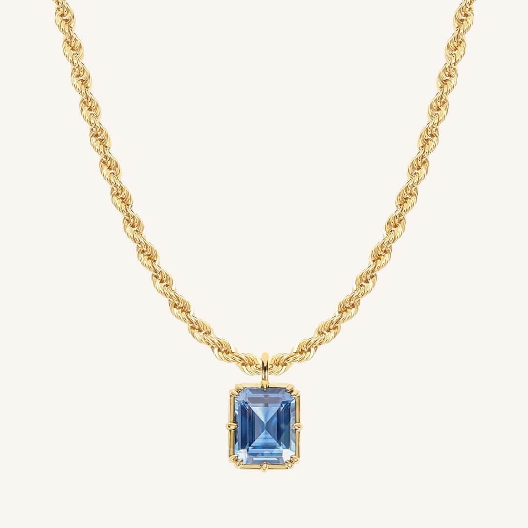 Isla Pendant Necklace