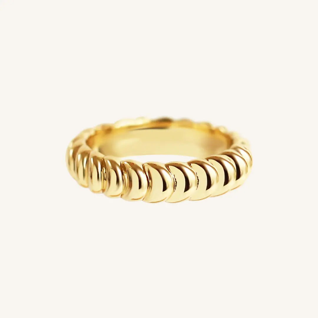 The  GOLD-10  Kai Ring by  Francesca Jewellery from the Rings Collection.