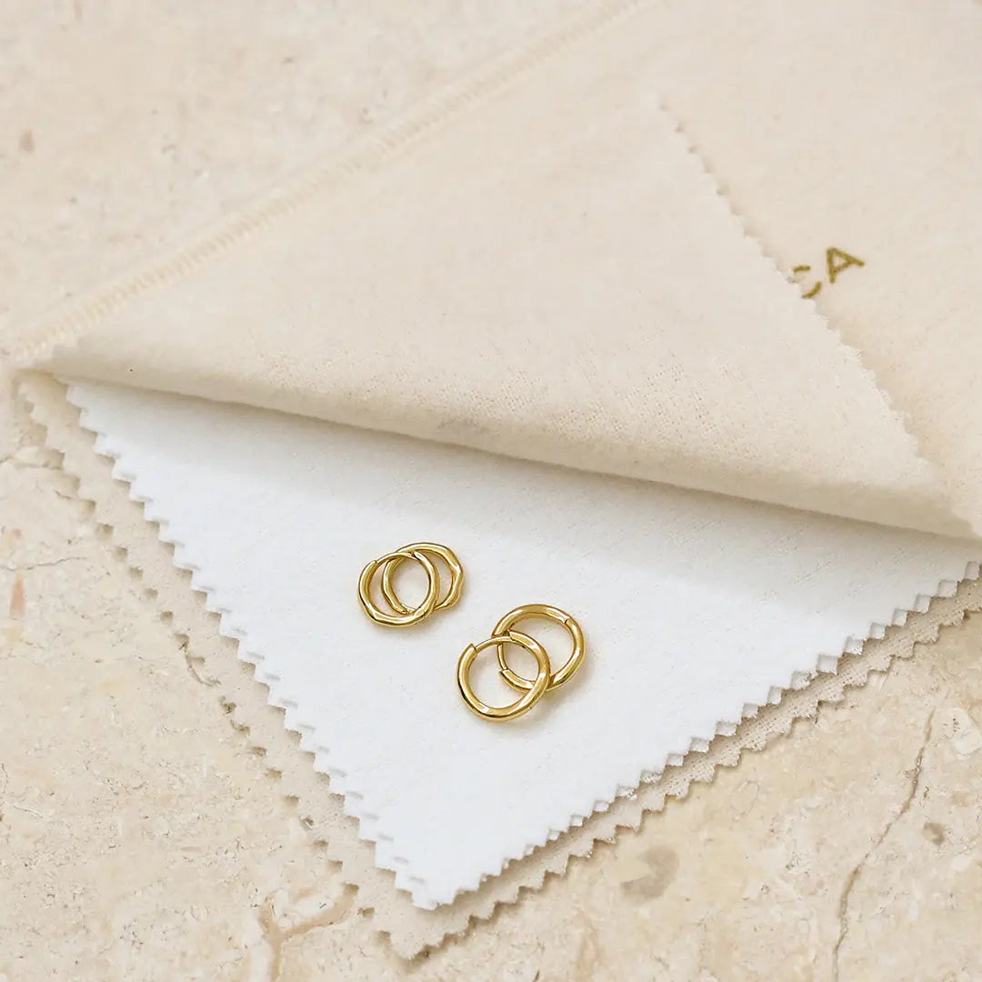 The    Franc Polishing Cloth by  Francesca Jewellery from the Accessories Collection.