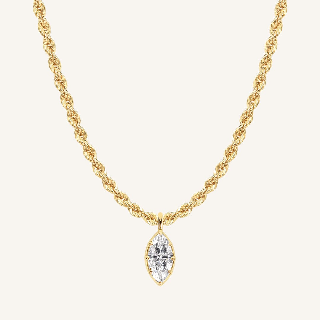 Vera Pendant Necklace