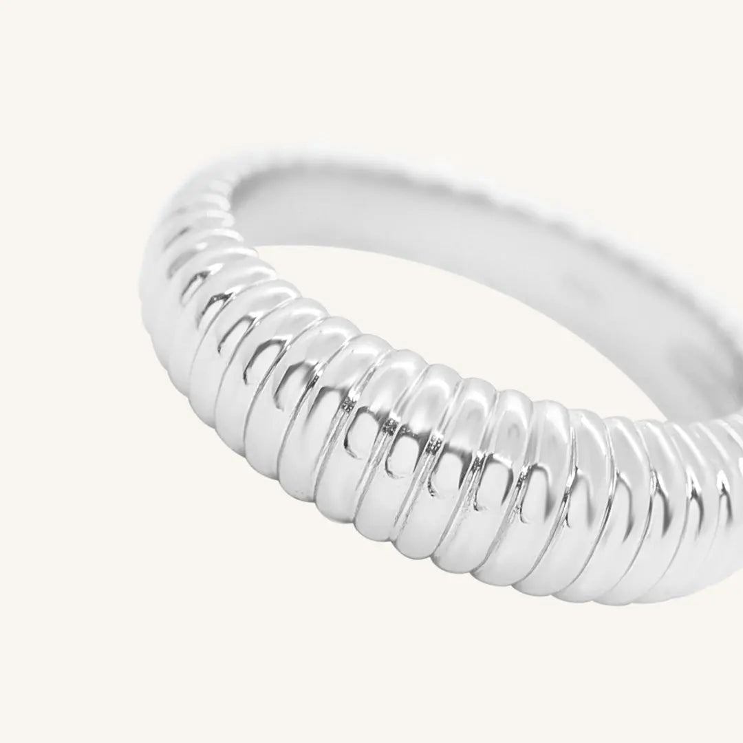  Louis Ring - CROISSANT_RING_SILVER_2.jpg